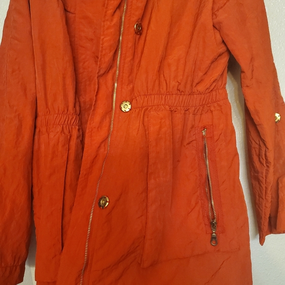 Orange G.E.T coat - Picture 4 of 4